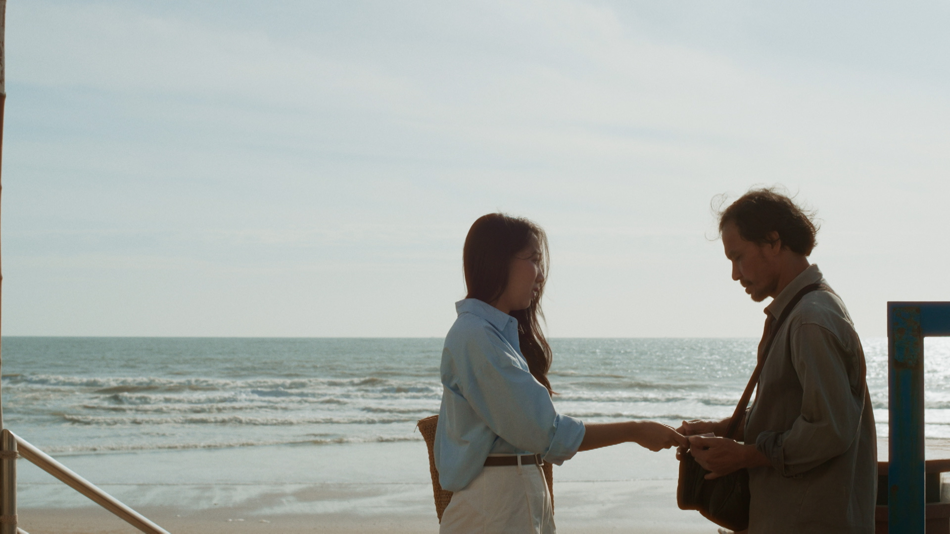 The Beach Photographer still1