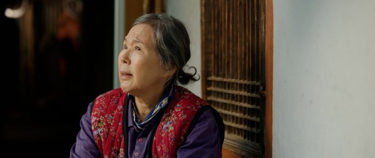 morning in autumn-still3